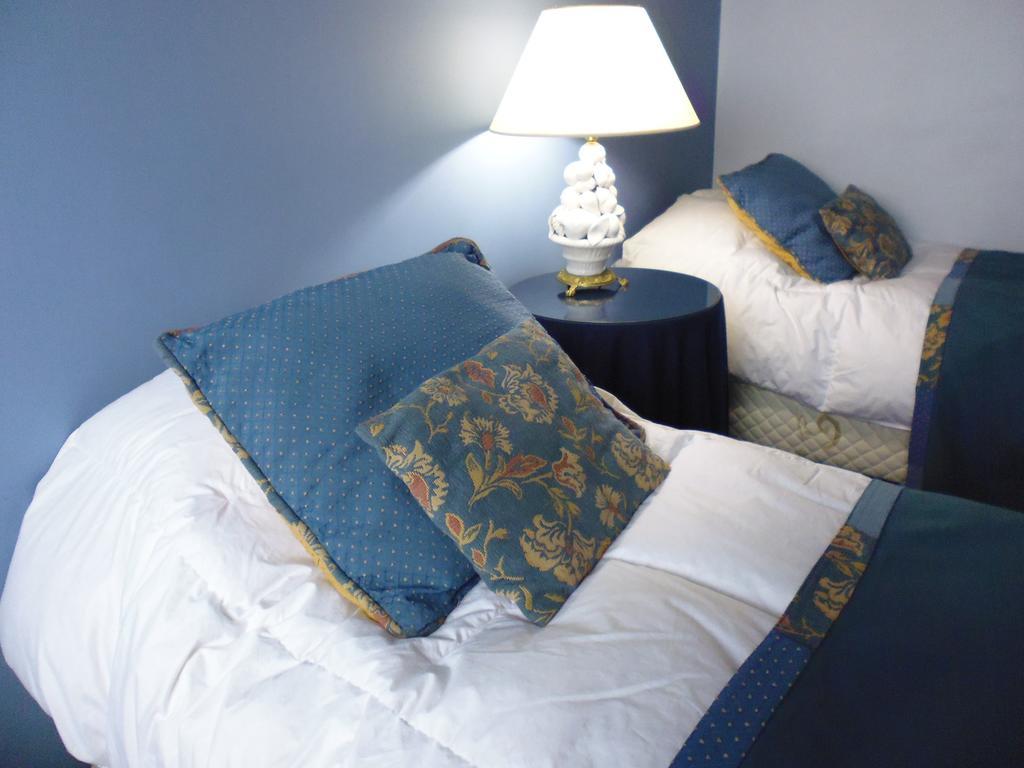 Hosteria Residencia Linares Ushuaia Ngoại thất bức ảnh
