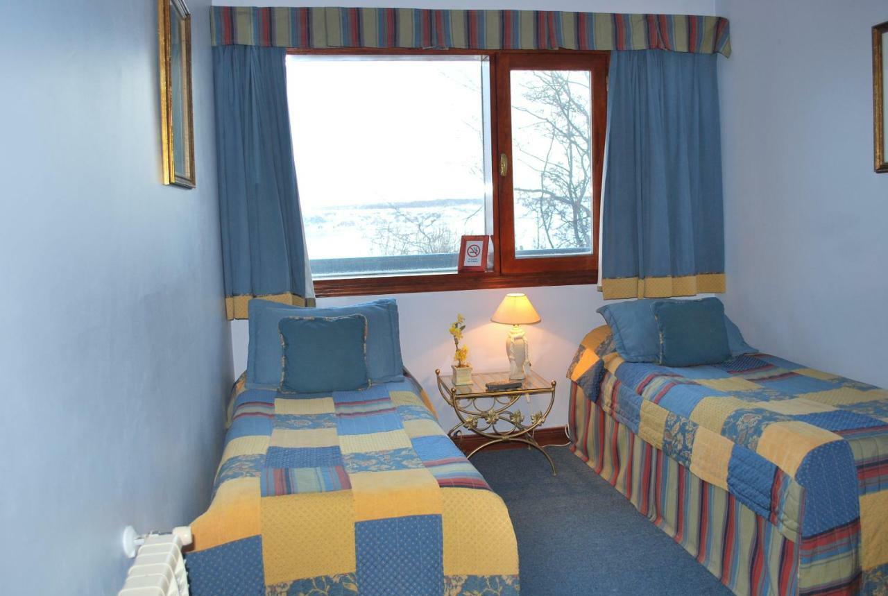 Hosteria Residencia Linares Ushuaia Ngoại thất bức ảnh