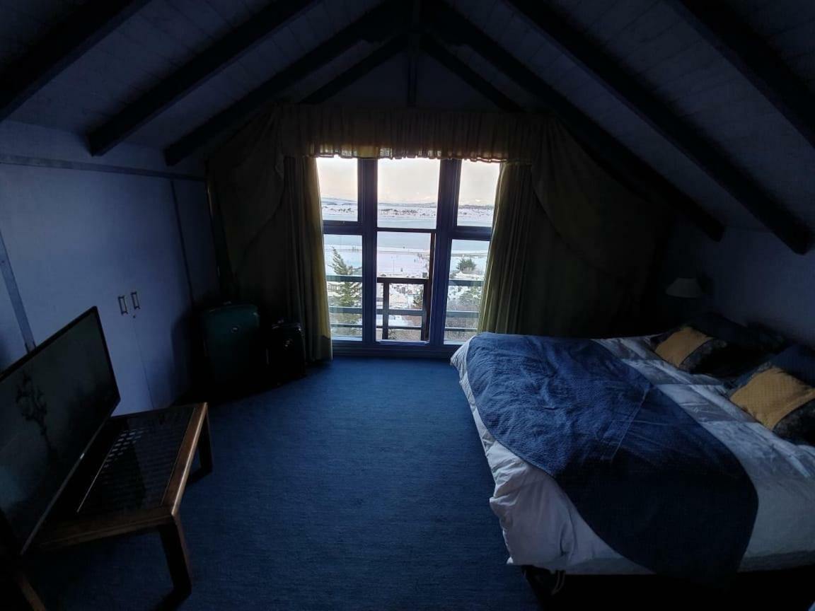 Hosteria Residencia Linares Ushuaia Ngoại thất bức ảnh